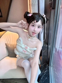 🎀凱琳  158公分.C罩杯.22歲 44kg 可愛電臀小隻馬 外表清純,甜美迷人,會撒嬌